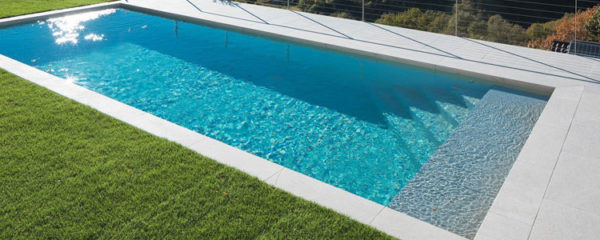 Piscine béton